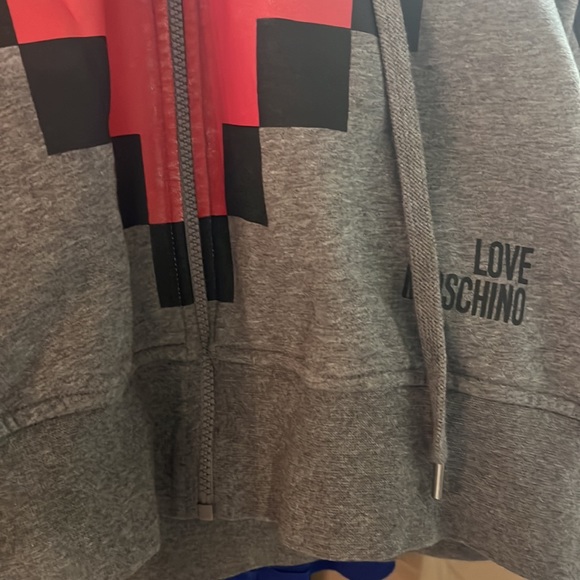 ❤️Love MOSCHINO Oversized Heart Pixel Hoodie - Picture 10 of 15